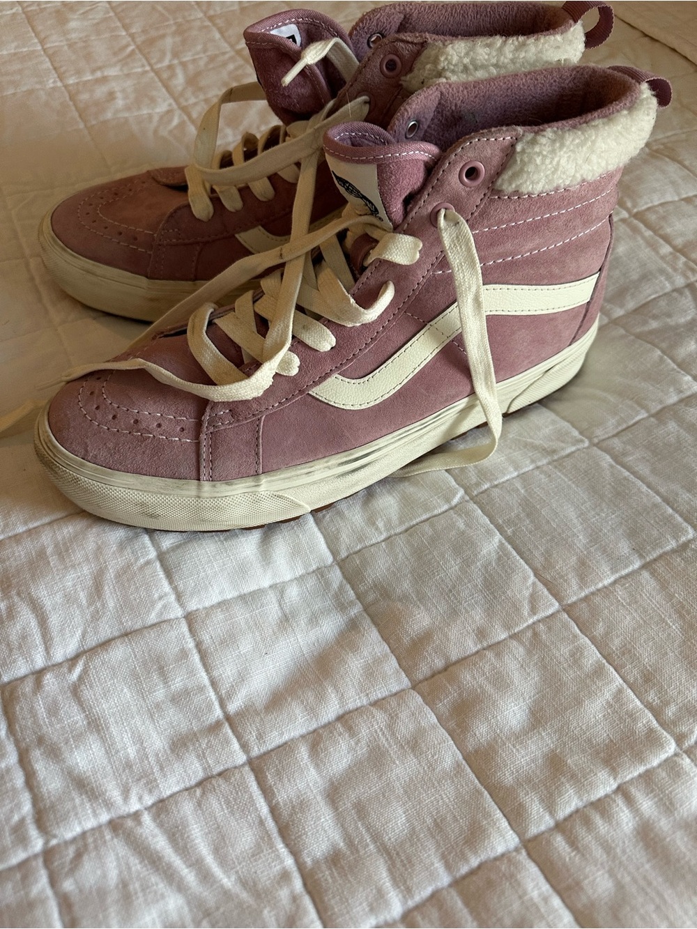 Vans Sk8-Hi Mte-1 suede/sherpa lilac